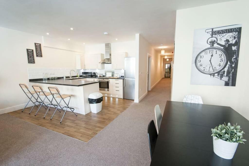 The Broadmead Forest - Spacious City Centre 3Bdr Apartment Bristol Exteriér fotografie